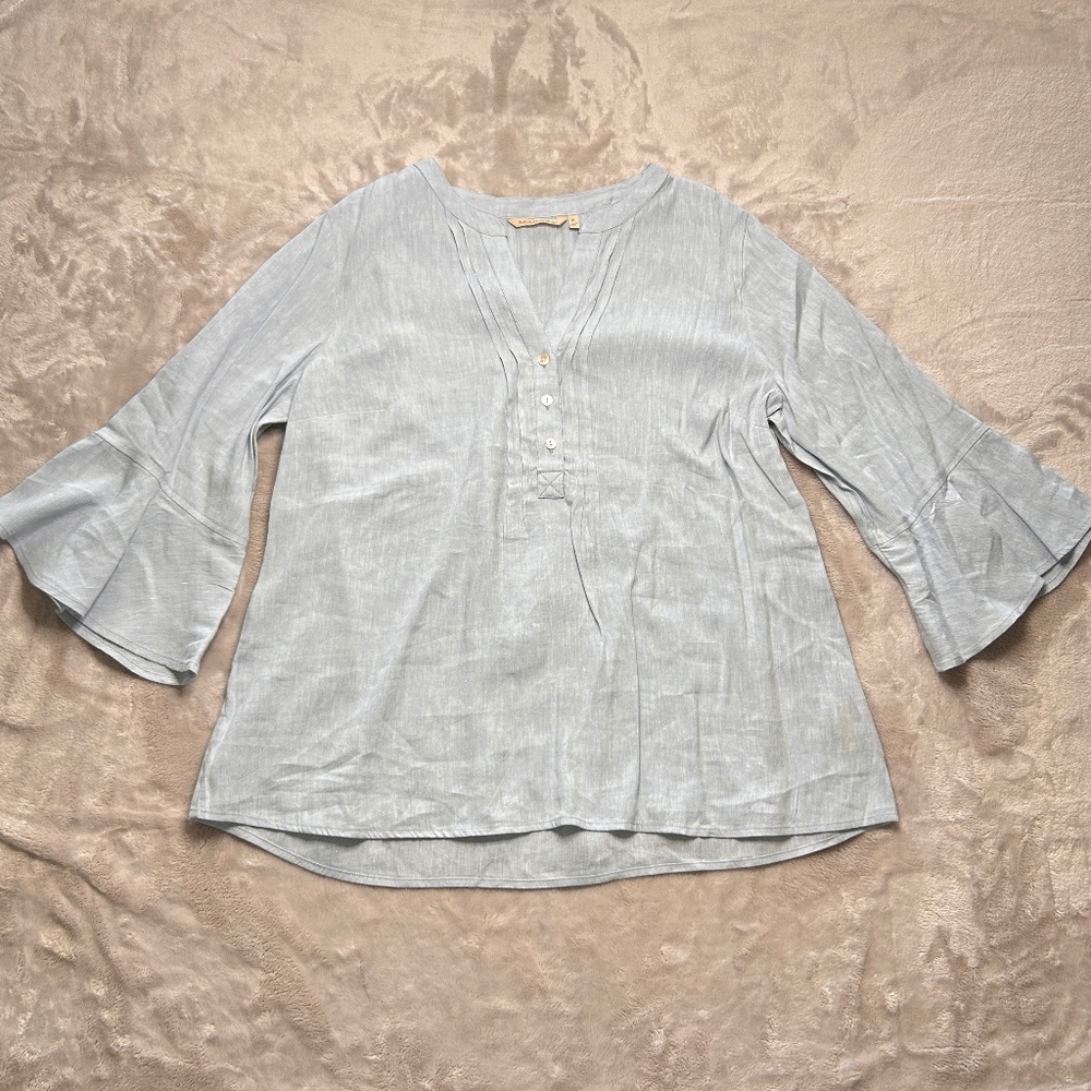 Soft Surroundings Linen Blend Top XL Pale Blue Bell Sleeves‎ V-Neck Boho Hippie